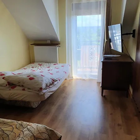 Biala Mewa W Rewalu לינה וארוחת בוקר